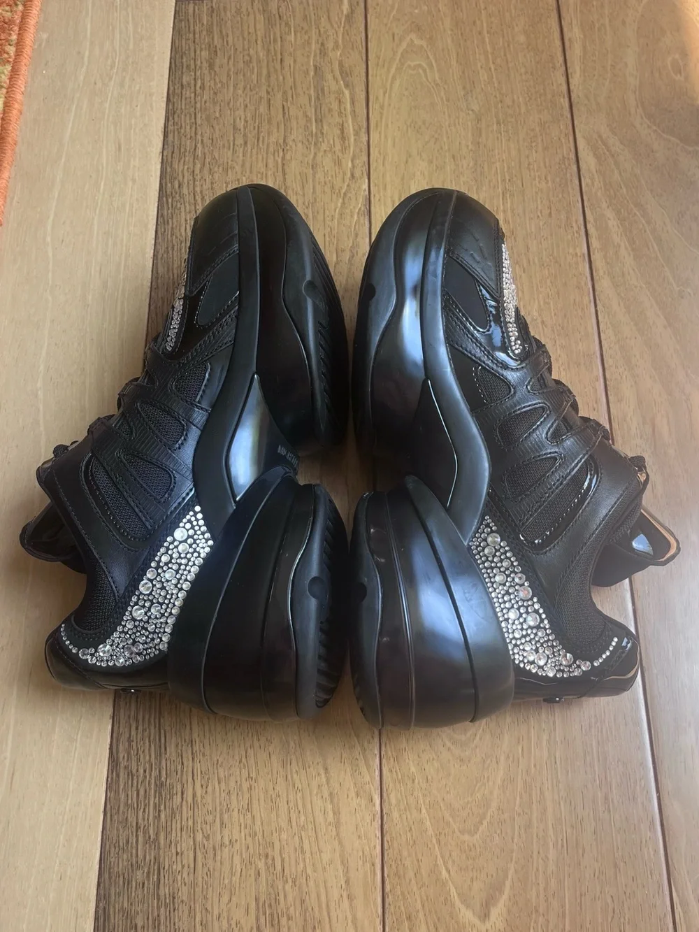 RARE Michael Kors Olympia Sport Extreme Embellished Leather Sneakers Women’s 9.5